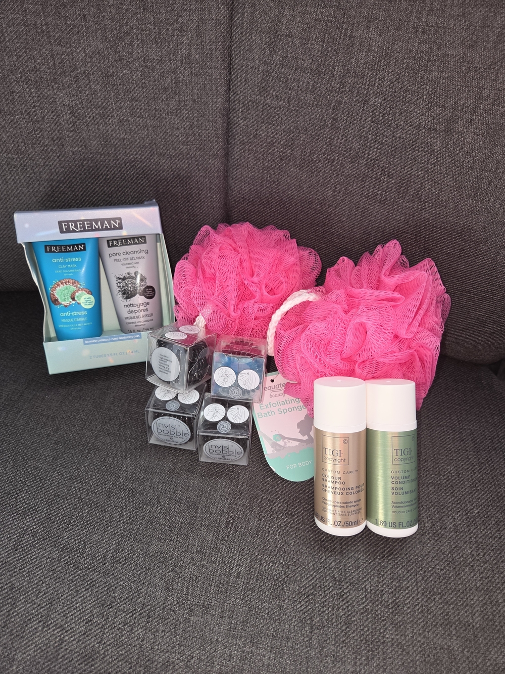 Random Pouf Duo with Travel Hair & Skin Care Set